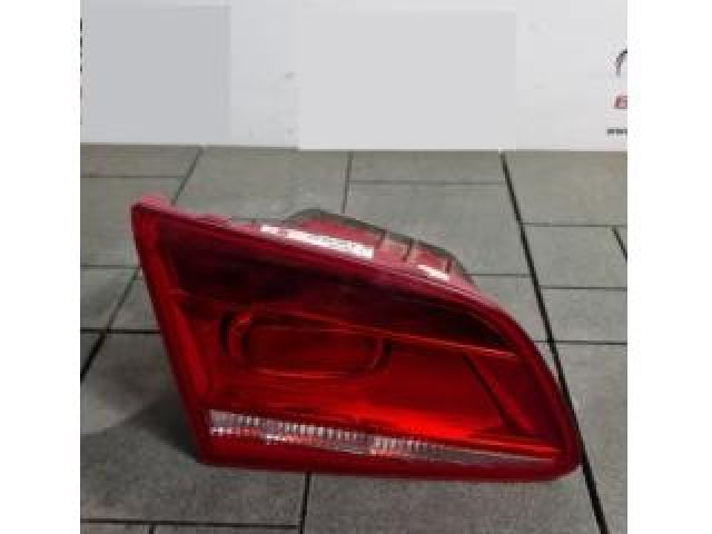 bontott VW PASSAT B7 Bal Belső Hátsó Lámpa