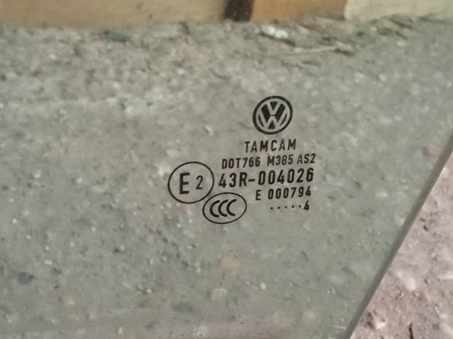 bontott VW PASSAT B7 Bal első Ablak