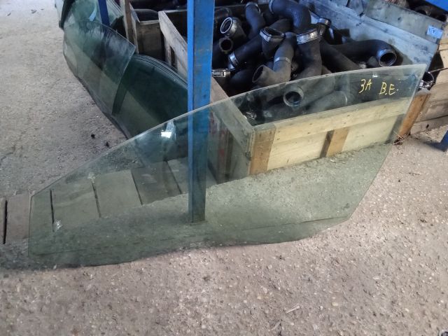 bontott VW PASSAT B7 Bal első Ablak