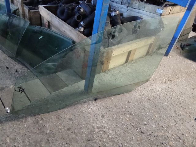 bontott VW PASSAT B7 Bal első Ablak