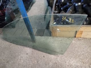 bontott VW PASSAT B7 Bal első Ablak