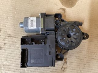 bontott VW PASSAT B7 Bal első Ablakemelő Motor