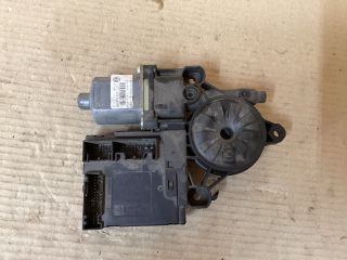 bontott VW PASSAT B7 Bal első Ablakemelő Motor
