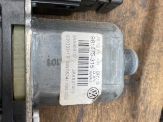 bontott VW PASSAT B7 Bal első Ablakemelő Motor