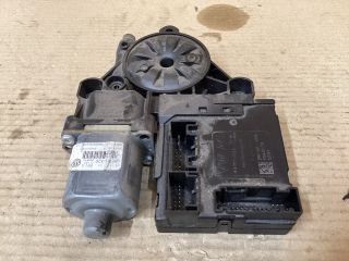 bontott VW PASSAT B7 Bal első Ablakemelő Motor