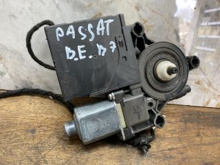 bontott VW PASSAT B7 Bal első Ablakemelő Motor