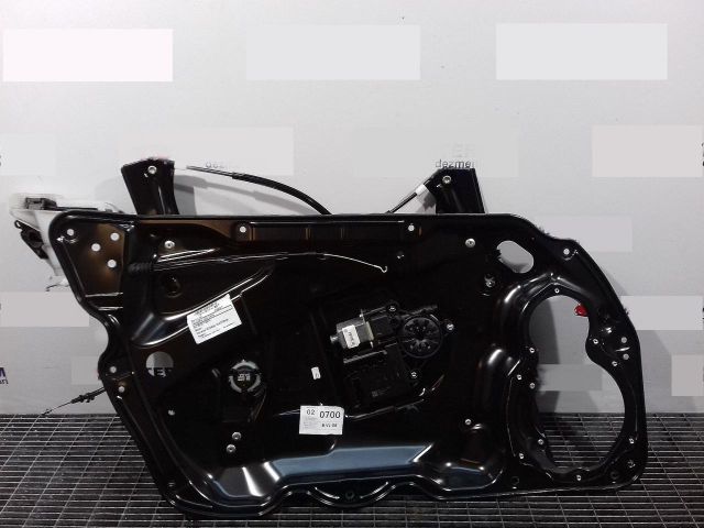 bontott VW PASSAT B7 Bal első Ablakemelő Szerkezet (Elektromos)