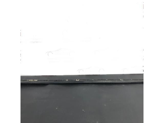 bontott VW PASSAT B7 Bal első Ajtó Díszléc