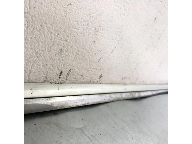 bontott VW PASSAT B7 Bal első Ajtó Díszléc