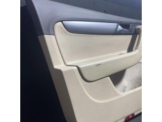 bontott VW PASSAT B7 Bal első Ajtó Kárpit