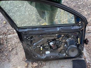 bontott VW PASSAT B7 Bal első Ajtó (Részeivel)