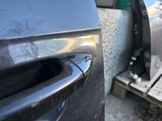 bontott VW PASSAT B7 Bal első Ajtó (Részeivel)
