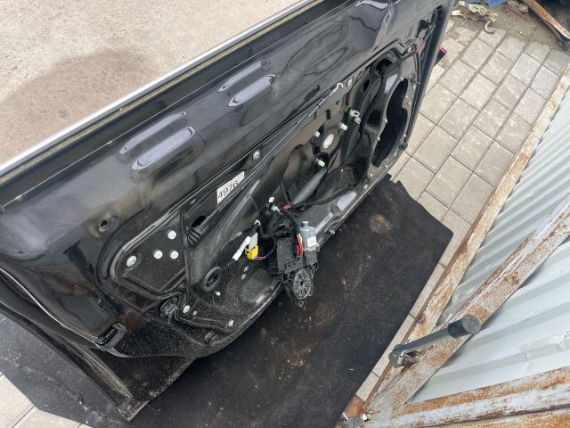 bontott VW PASSAT B7 Bal első Ajtó (Üres lemez)