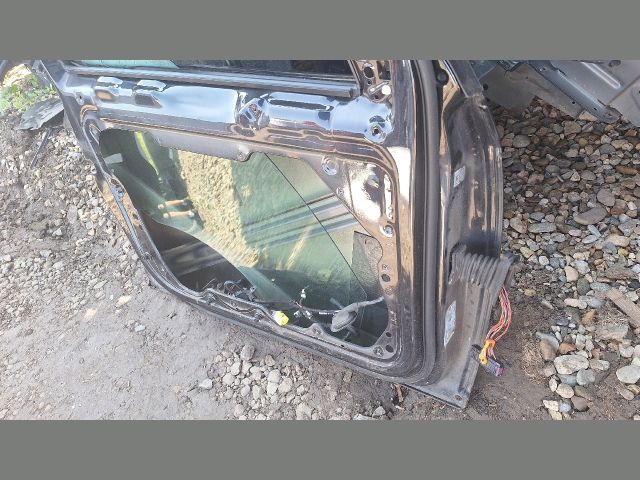 bontott VW PASSAT B7 Bal első Ajtó (Üres lemez)