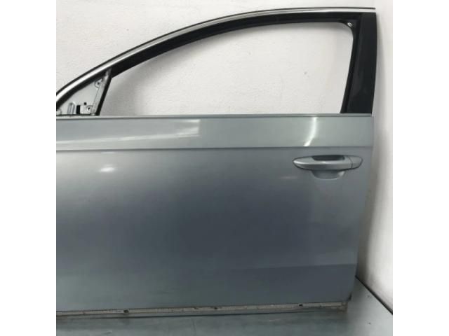 bontott VW PASSAT B7 Bal első Ajtó (Üres lemez)