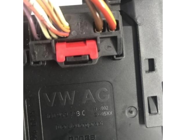 bontott VW PASSAT B7 Bal első Ajtó Vezérlőegység