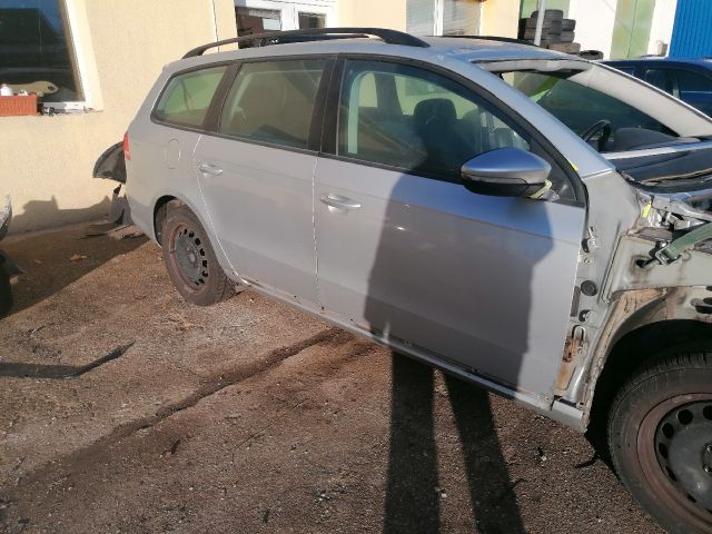 bontott VW PASSAT B7 Bal első Ajtózár