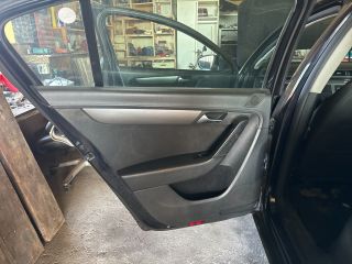 bontott VW PASSAT B7 Bal első Ajtózár