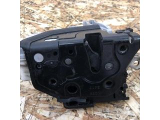 bontott VW PASSAT B7 Bal első Ajtózár