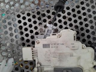 bontott VW PASSAT B7 Bal első Ajtózár