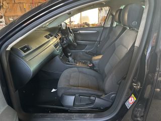 bontott VW PASSAT B7 Bal első Ajtózár