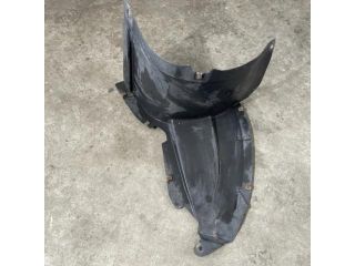 bontott VW PASSAT B7 Bal első Dobbetét (Kerékjárati, Műanyag)