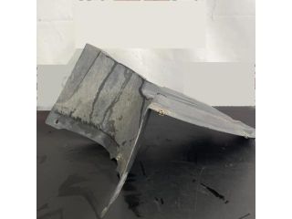 bontott VW PASSAT B7 Bal első Dobbetét (Kerékjárati, Műanyag)