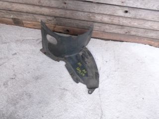 bontott VW PASSAT B7 Bal első Dobbetét (Kerékjárati, Műanyag)