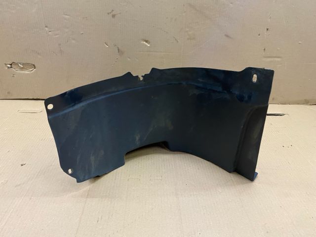 bontott VW PASSAT B7 Bal első Első Dobbetét (Kerékjárati, Műanyag)