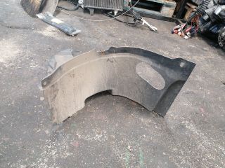 bontott VW PASSAT B7 Bal első Első Dobbetét (Kerékjárati, Műanyag)