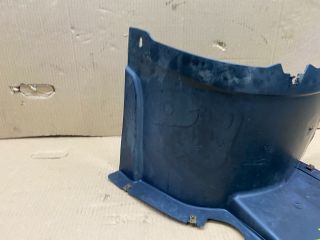 bontott VW PASSAT B7 Bal első Első Dobbetét (Kerékjárati, Műanyag)