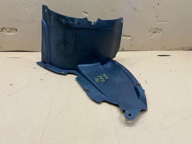 bontott VW PASSAT B7 Bal első Első Dobbetét (Kerékjárati, Műanyag)