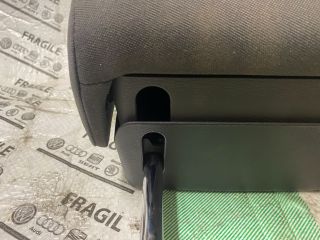 bontott VW PASSAT B7 Bal első Fejtámla