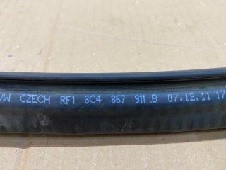 bontott VW PASSAT B7 Bal első Gumikéder