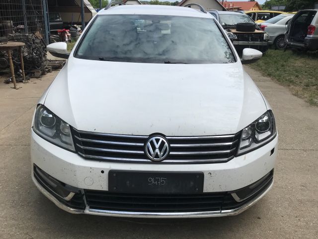 bontott VW PASSAT B7 Bal első Gumikéder