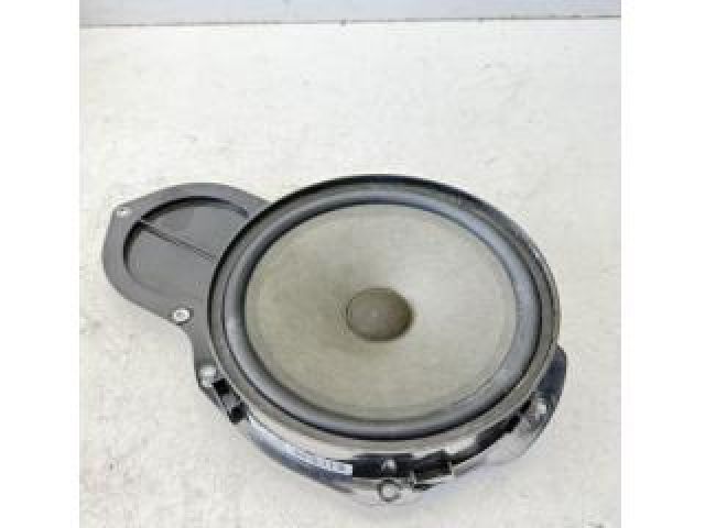 bontott VW PASSAT B7 Bal első Hangszóró