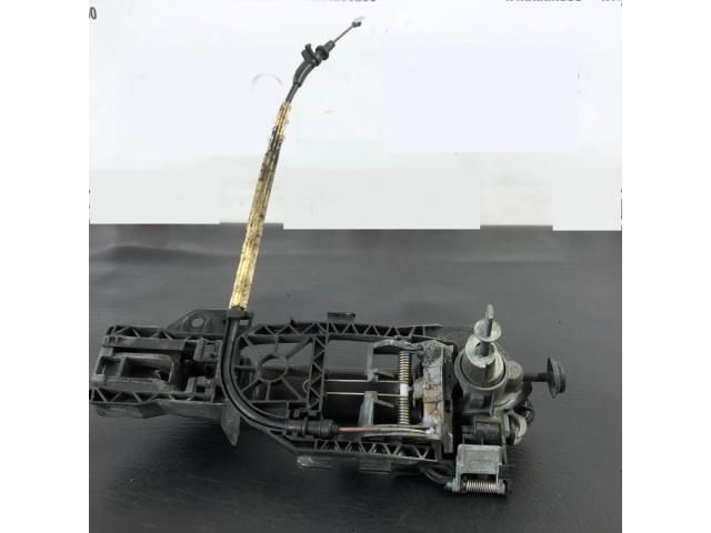 bontott VW PASSAT B7 Bal első Külső Kilincs