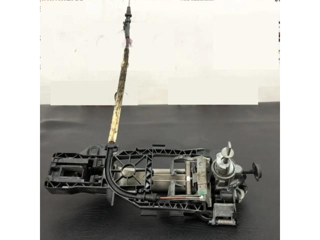 bontott VW PASSAT B7 Bal első Külső Kilincs