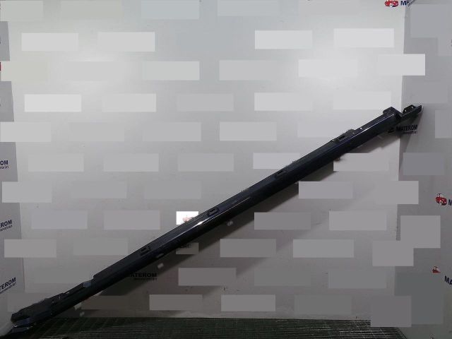 bontott VW PASSAT B7 Bal első Küszöb Díszléc