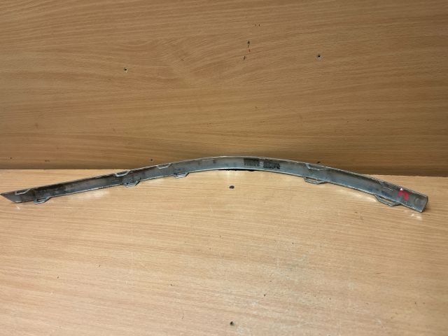 bontott VW PASSAT B7 Bal első Lökhárító Díszléc