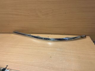 bontott VW PASSAT B7 Bal első Lökhárító Díszléc