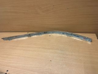 bontott VW PASSAT B7 Bal első Lökhárító Díszléc