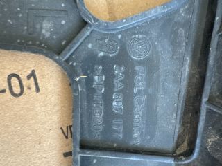 bontott VW PASSAT B7 Bal első Oldal Lökhárító Tartó (Műanyag)