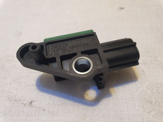 bontott VW PASSAT B7 Bal első Oldal Ütközés Érzékelő