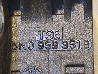 bontott VW PASSAT B7 Bal első Oldal Ütközés Érzékelő