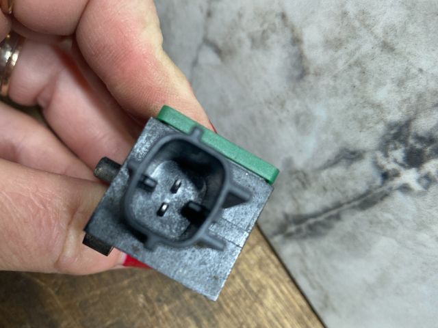 bontott VW PASSAT B7 Bal első Oldal Ütközés Érzékelő