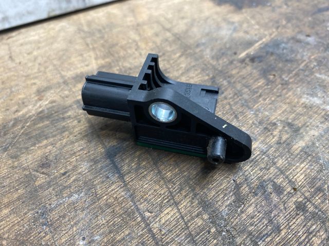 bontott VW PASSAT B7 Bal első Oldal Ütközés Érzékelő