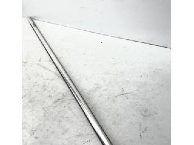 bontott VW PASSAT B7 Bal első Vízlehúzó Gumicsík