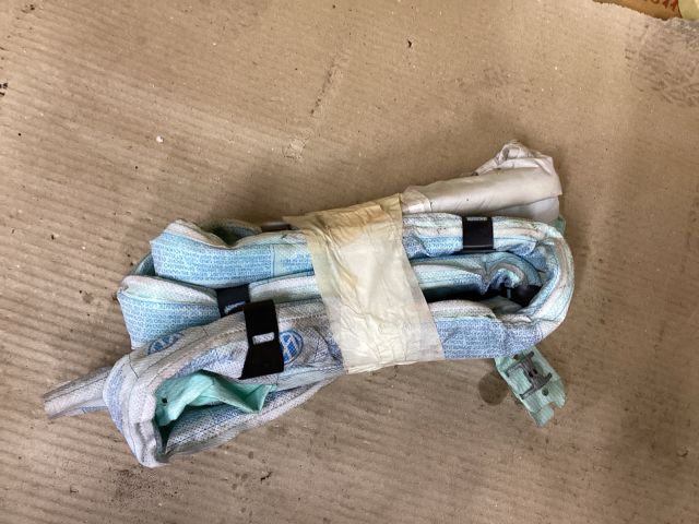 bontott VW PASSAT B7 Bal Függönylégzsák és Oldallégzsák