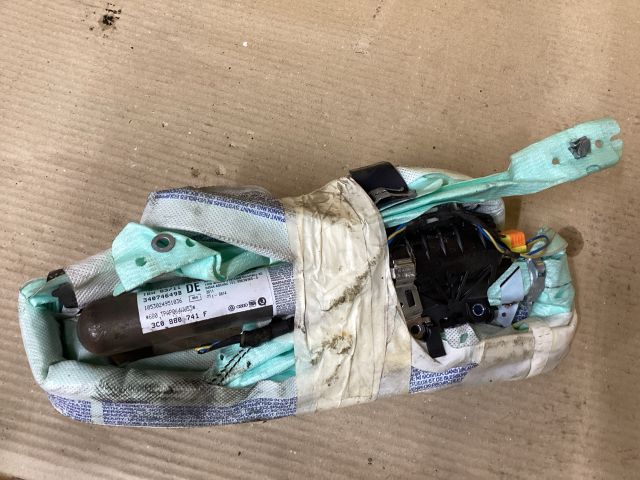 bontott VW PASSAT B7 Bal Függönylégzsák és Oldallégzsák